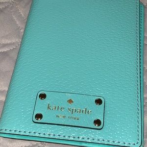 New Kate Spade Passport Holder ♠️